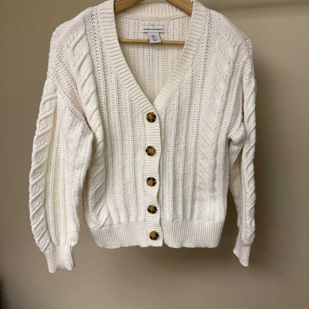 Cupcakes & Cashmere Cream Cable Knit Button Cardigan Sweater S